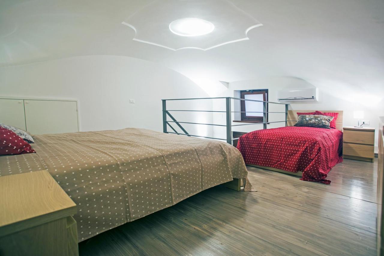 Sirene Holiday Bed & Breakfast Gaeta Exterior photo